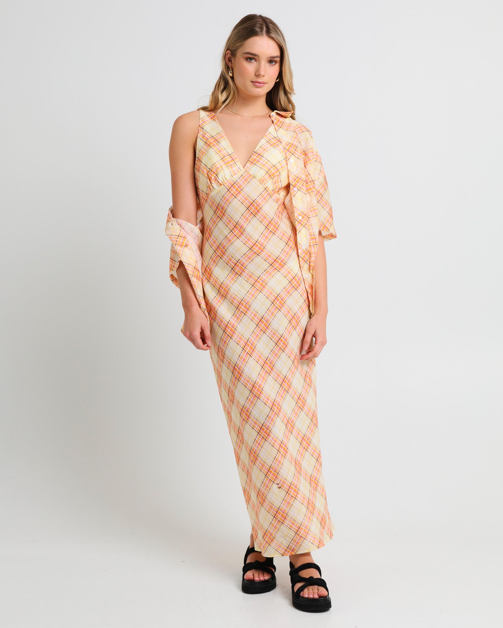1210700 Brown Layered Collar Check Slip Dress