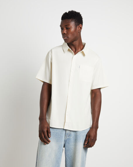 Affluent Spice Short Sleeve Shirt in Thrift White