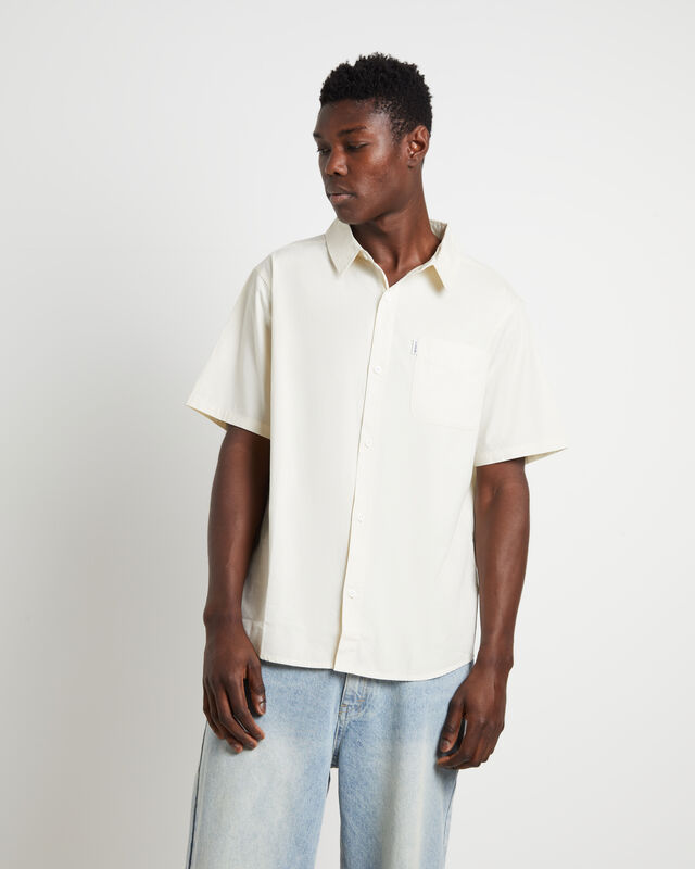 Affluent Spice Short Sleeve Shirt in Thrift White, hi-res image number null