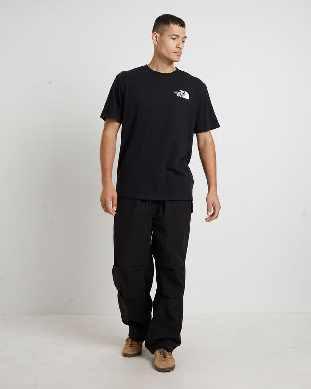 Mens Short Sleeve Box NSE T-Shirt in TNF Black/TNF White, hi-res image number null