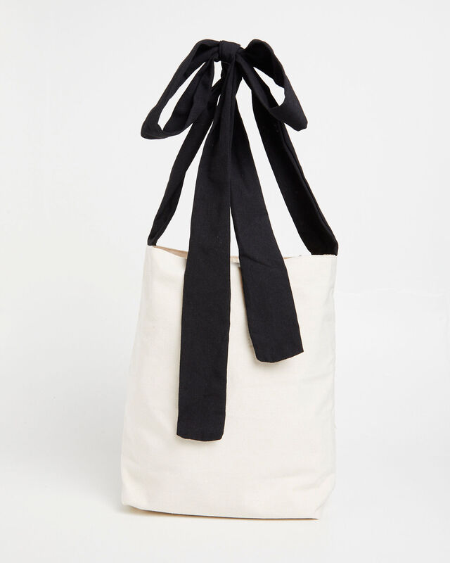 Bow Tote, hi-res image number null