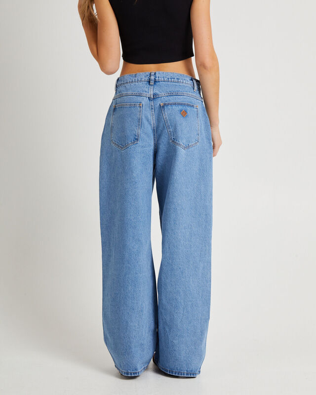 95 Mid Super Baggy Gigi, hi-res image number null