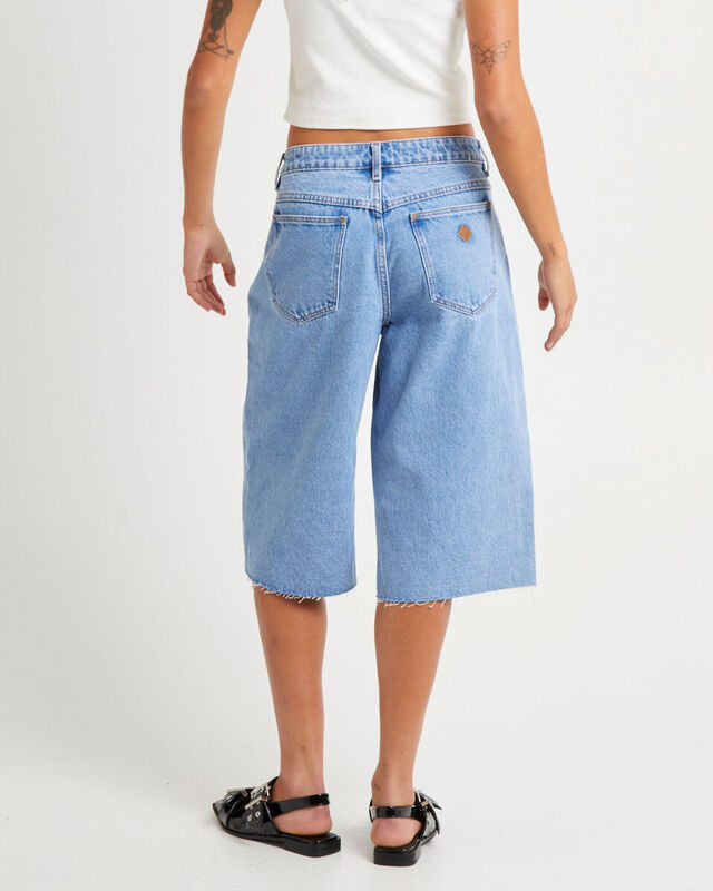 Long Jorts Gigi, hi-res image number null