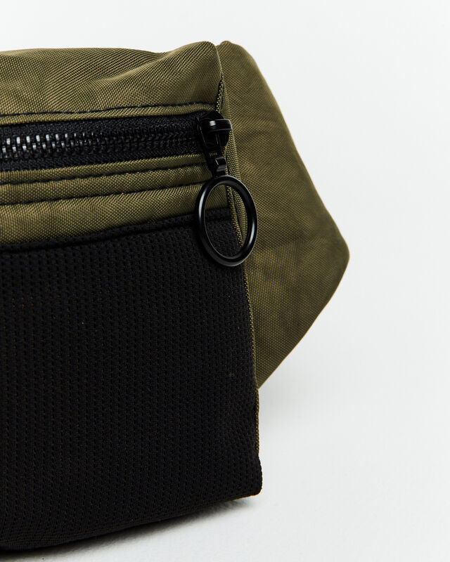 Multi Pocket Pouch Bum Bag in Green, hi-res image number null