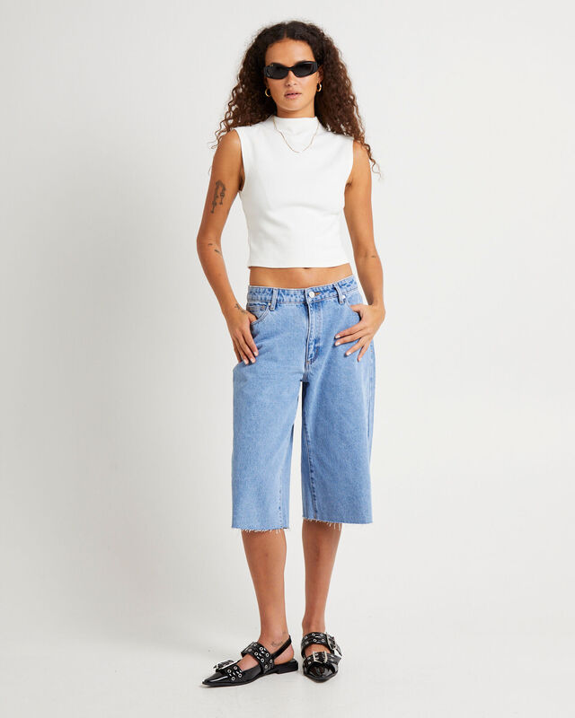 Long Jorts Gigi, hi-res image number null