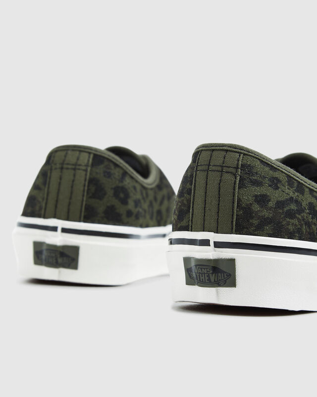 Anaheim Factory Authentic 44 DX Sneakers Leopard Camo/Grape Leaf, hi-res image number null