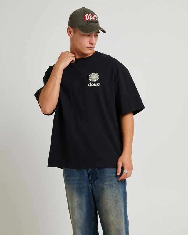 Strata Tee, hi-res image number null