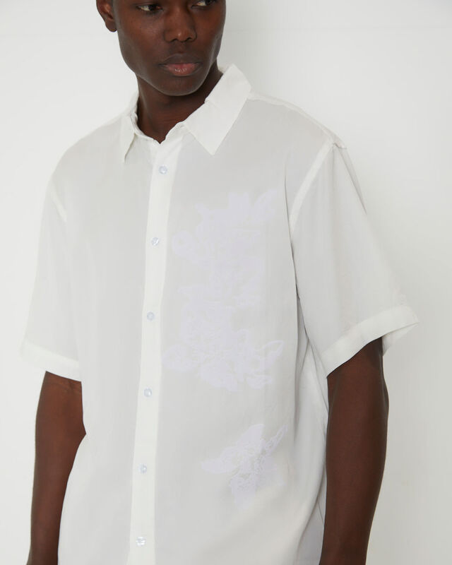 Vivian Lily Short Sleeve Shirt in White, hi-res image number null