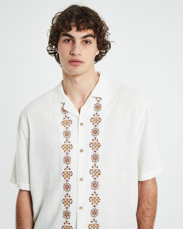 Jose Linen Short Sleeve Resort Shirt in Off White, hi-res image number null