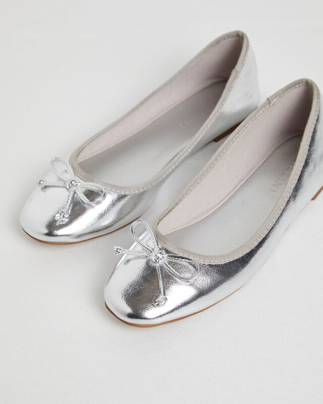 Isaiah Classic Ballet Flats Silver Metallic, hi-res image number null