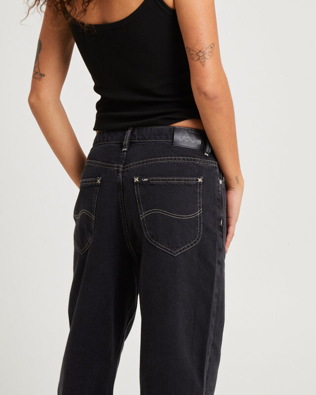 Petite Mid Straight Jeans Throwback Black, hi-res image number null