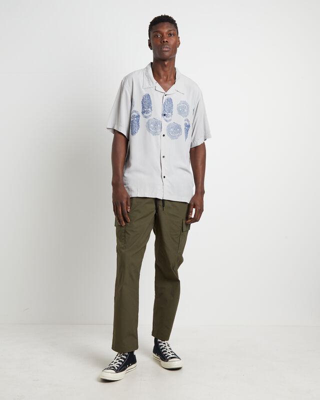 Menace Short Sleeve Shirt in Light Grey, hi-res image number null