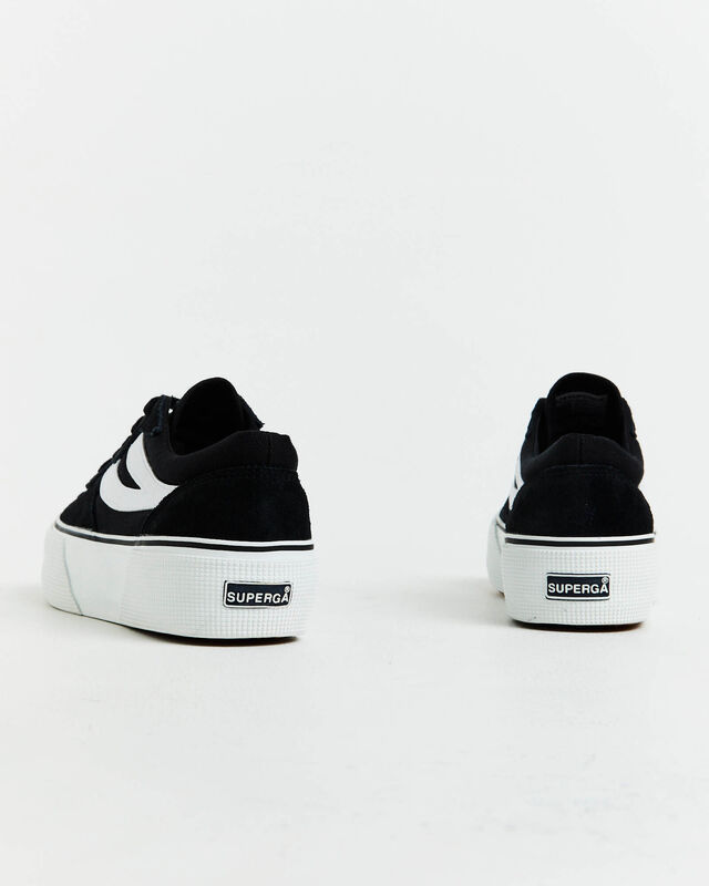 3041 Revolley Sneakers in Black, hi-res image number null