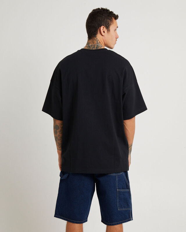 Tri Logo Bulls Oversized T-Shirt in Faded Black, hi-res image number null