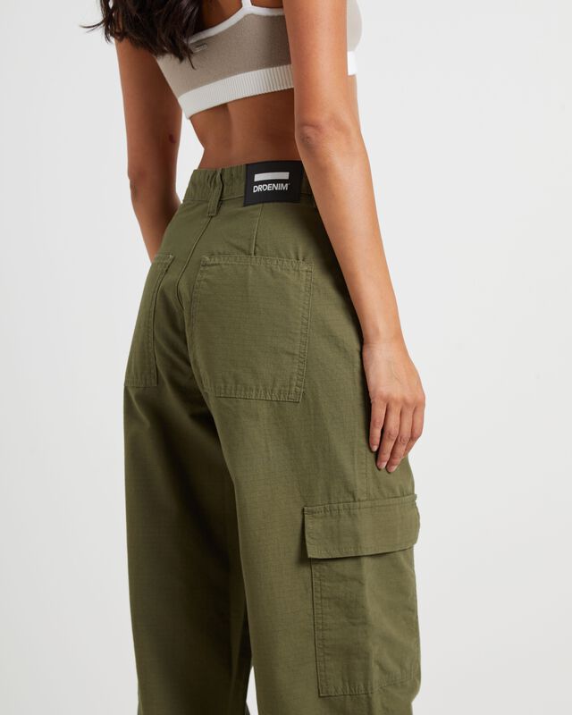 Donna Cargo Pants in Khaki, hi-res image number null