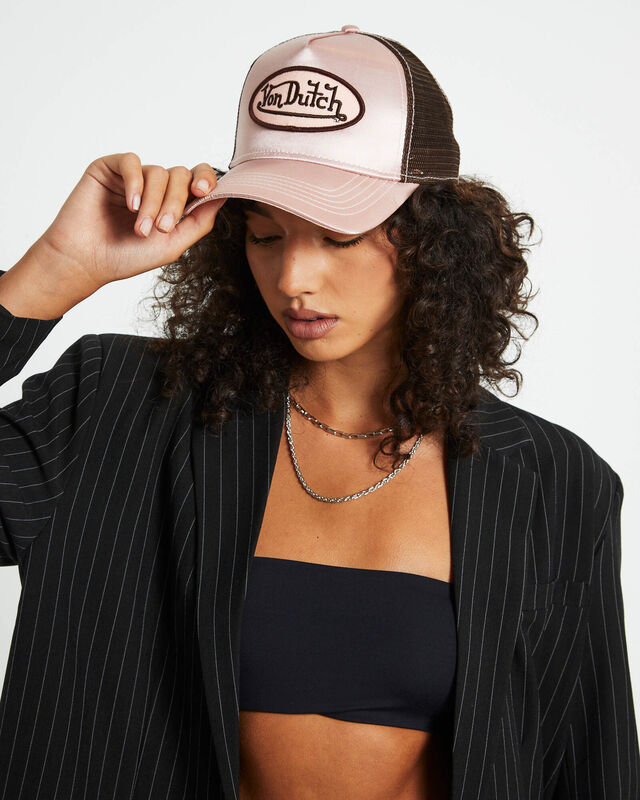 Could Von Dutch, With All Its Trucker-Hat Glory, Be Ready for a Comeback? -  Fashionista