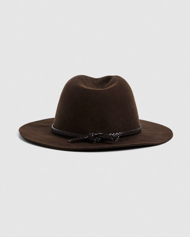 Cape Fedora Brown, hi-res image number null